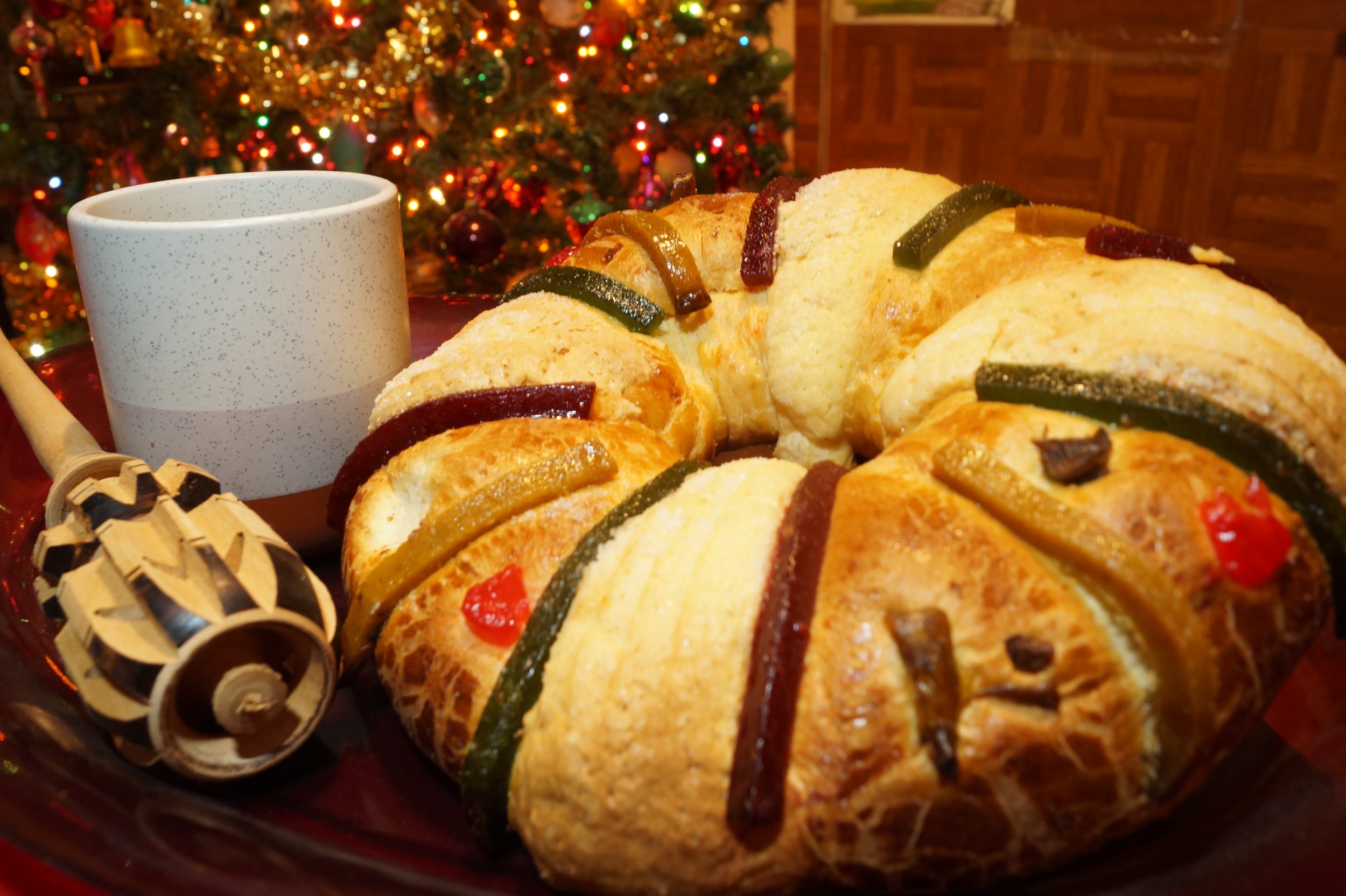 Aquí te decimos el significado de los elementos de la Rosca de Reyes