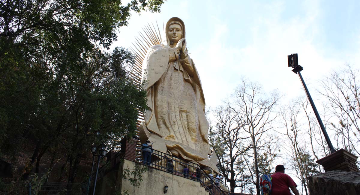 ¿Cuánto cuesta subir a la mega Virgen de Guadalupe en Chalma?