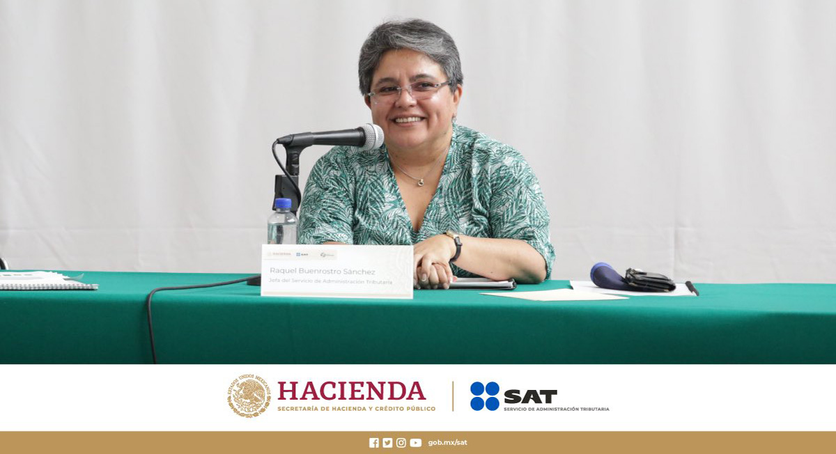 Raquel Buenrostro Directora del SAT