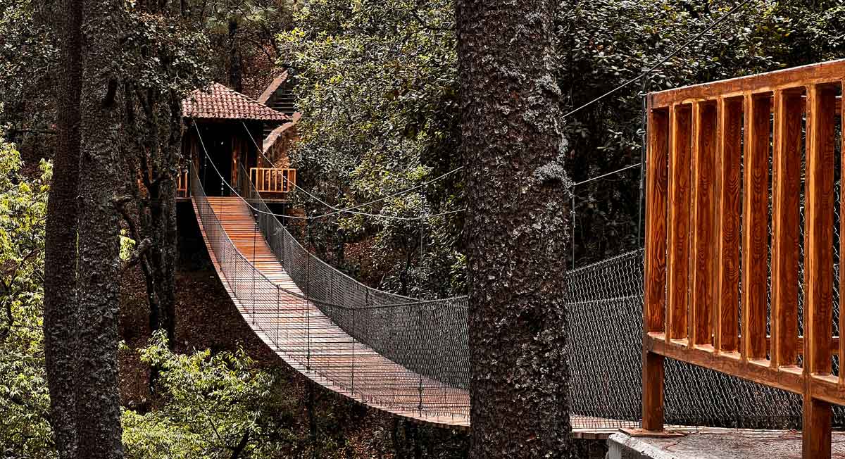 puente colgante de parque ecoturístico de jocotitlán en estado de méxico