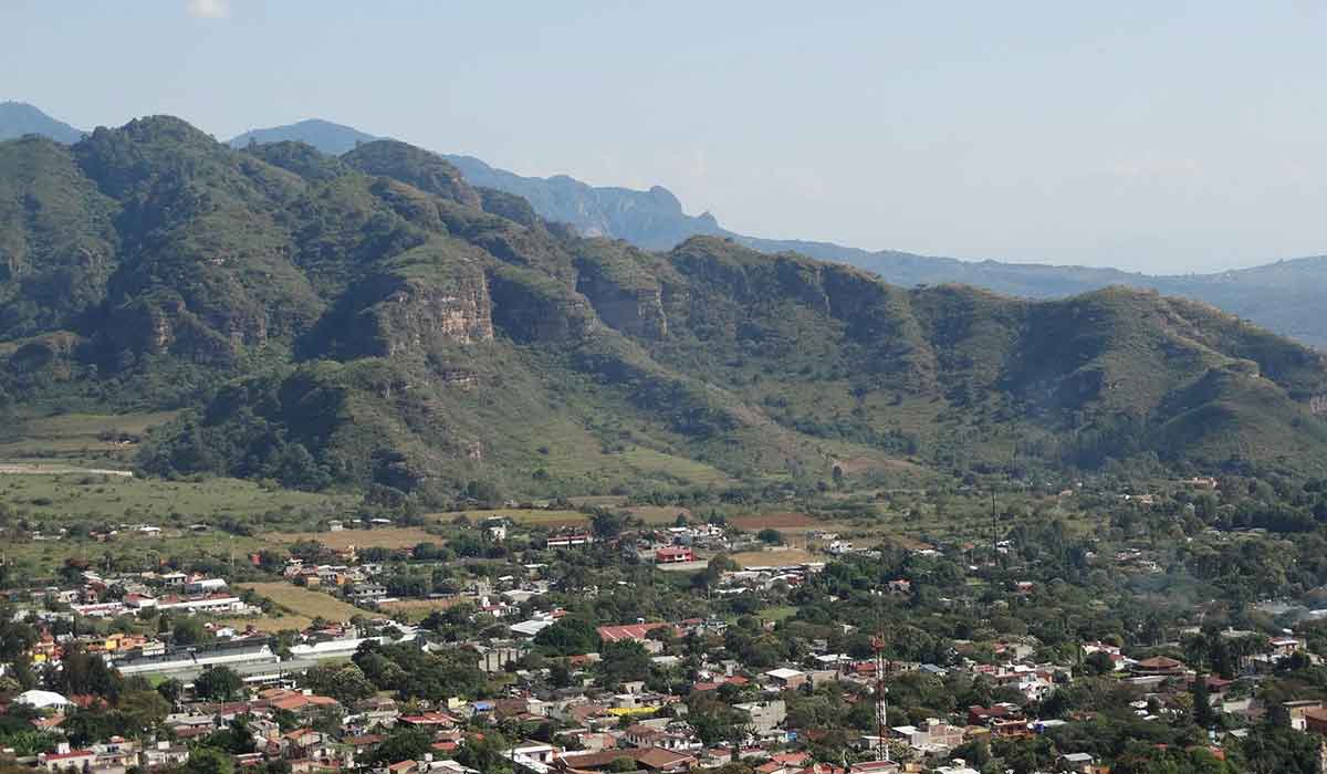 ¿Te atreves a probar tu valentí­a, lánzate de una altura de 17 metros en el Cañón Garganta de la Iguana en Malinalco, Pueblo Mágico? 