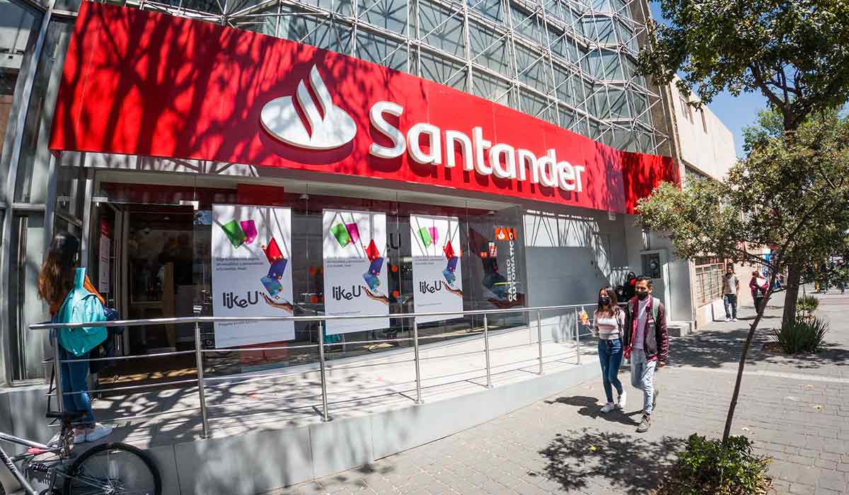 Últimos días para registro a Beca de 9 mil pesos - Santander Manutención 2022