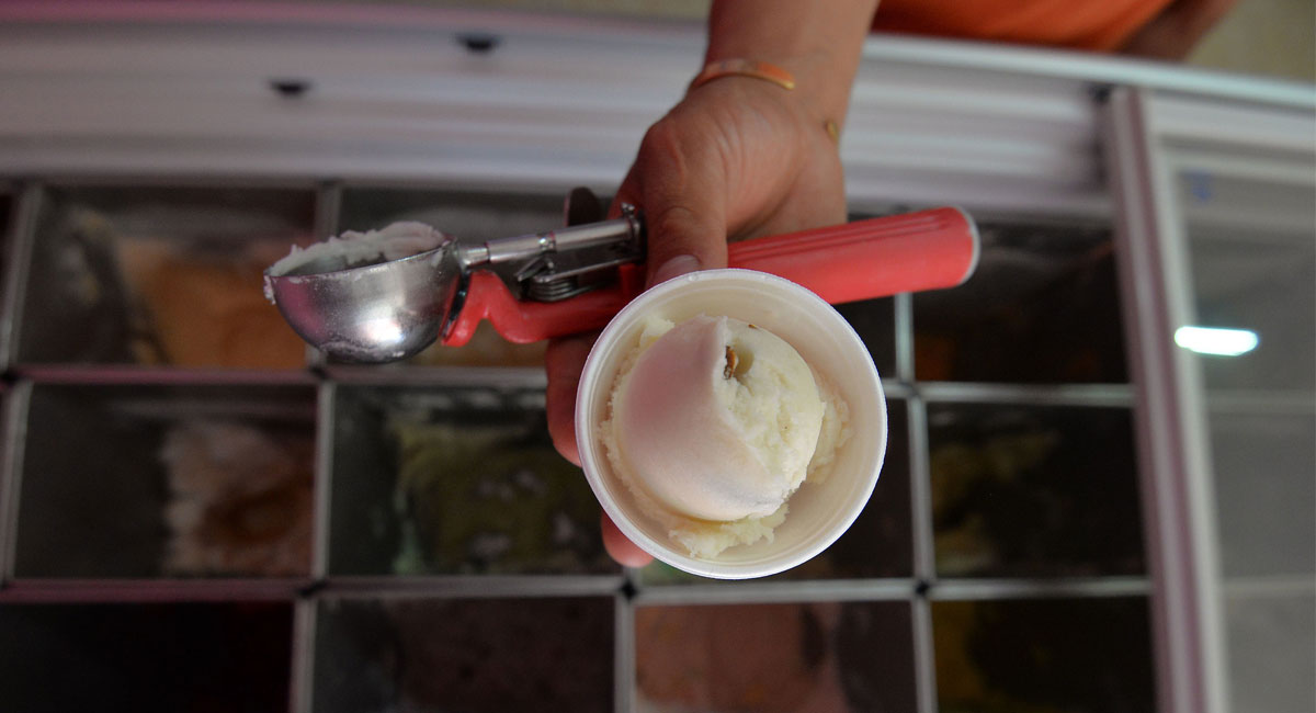 ¿Con calorcito y sed? En Toluca venden este helado de cerveza, precios, lugar y máse