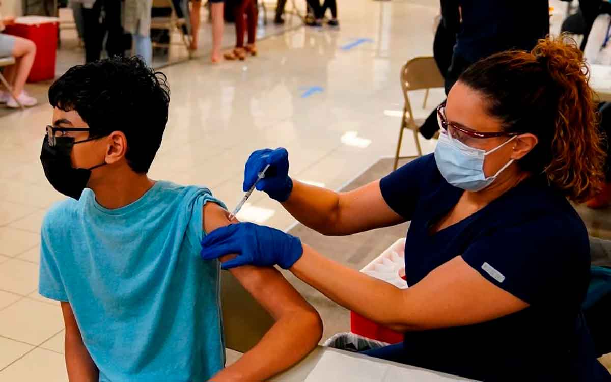 Toluca vacunará a niños de 12 y 13 años: ¿Qué vacuna les colocarán?