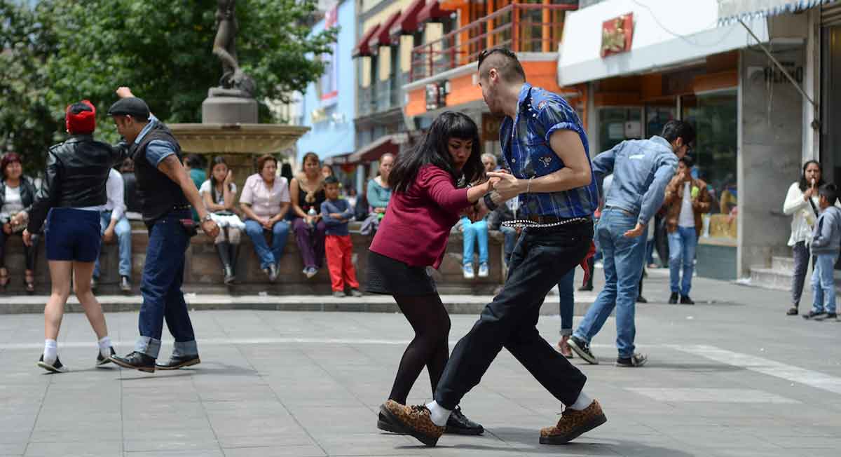 ¿Con ganas de bailar este fin? Disfruta de este domingo de cumbia y sonidero ¡gratis!