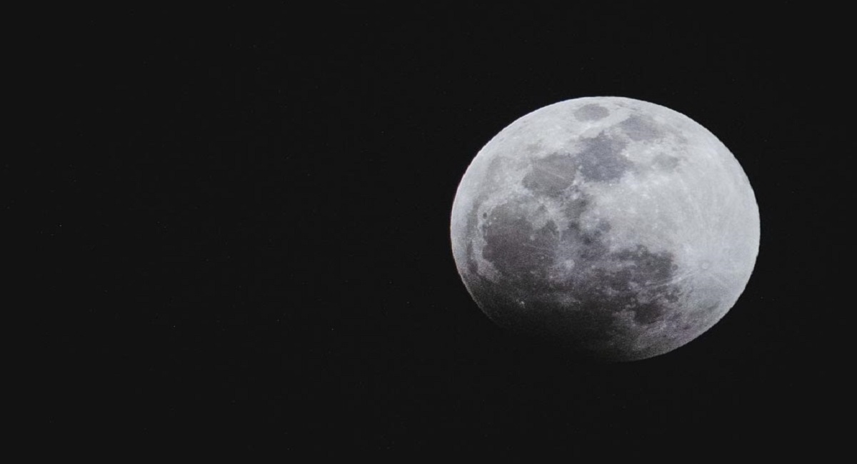 Eclipse lunar y otros fenómenos astronómicos de noviembre 2022e