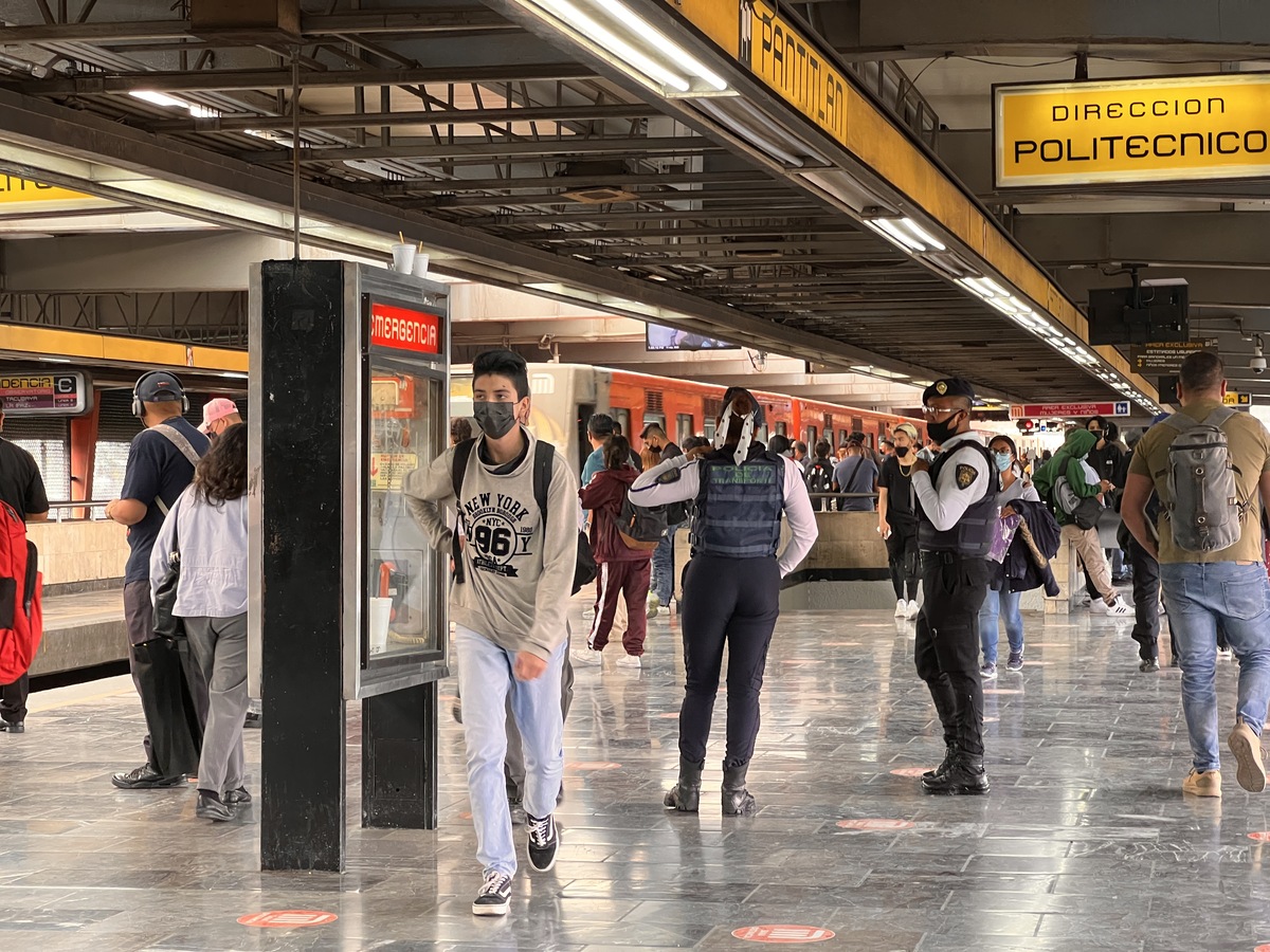 Metro CDMX: cierra estación Zócalo. Toma precauciones