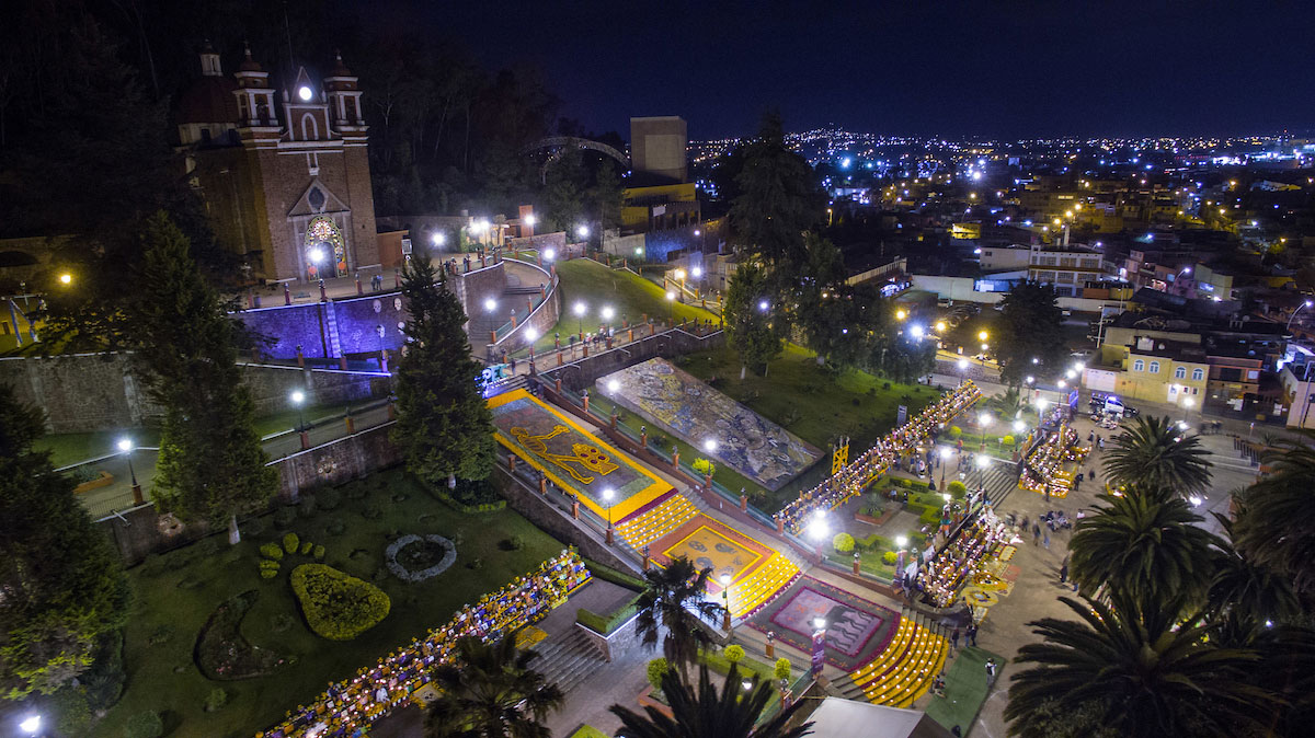 ¿Cuándo inaugurarán la monumental ofrenda de Dí­a de Muertos en el calvario de Metepec?