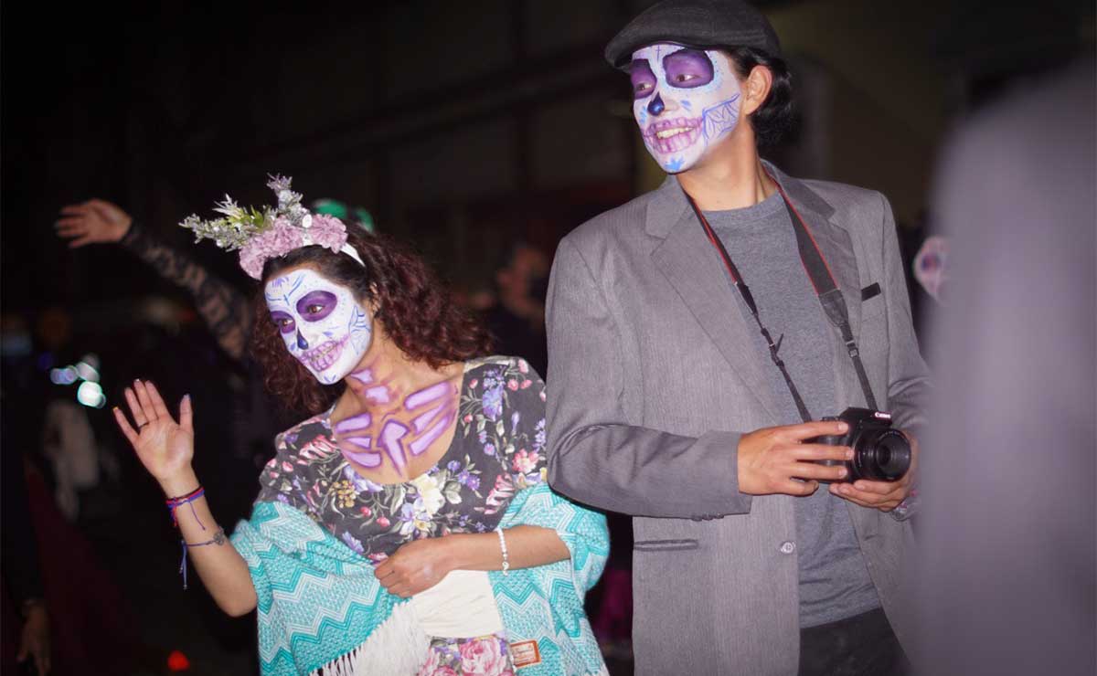 Lánzate al desfile de catrinas y catrines en San Cristóbal Huichochitlán en Toluca