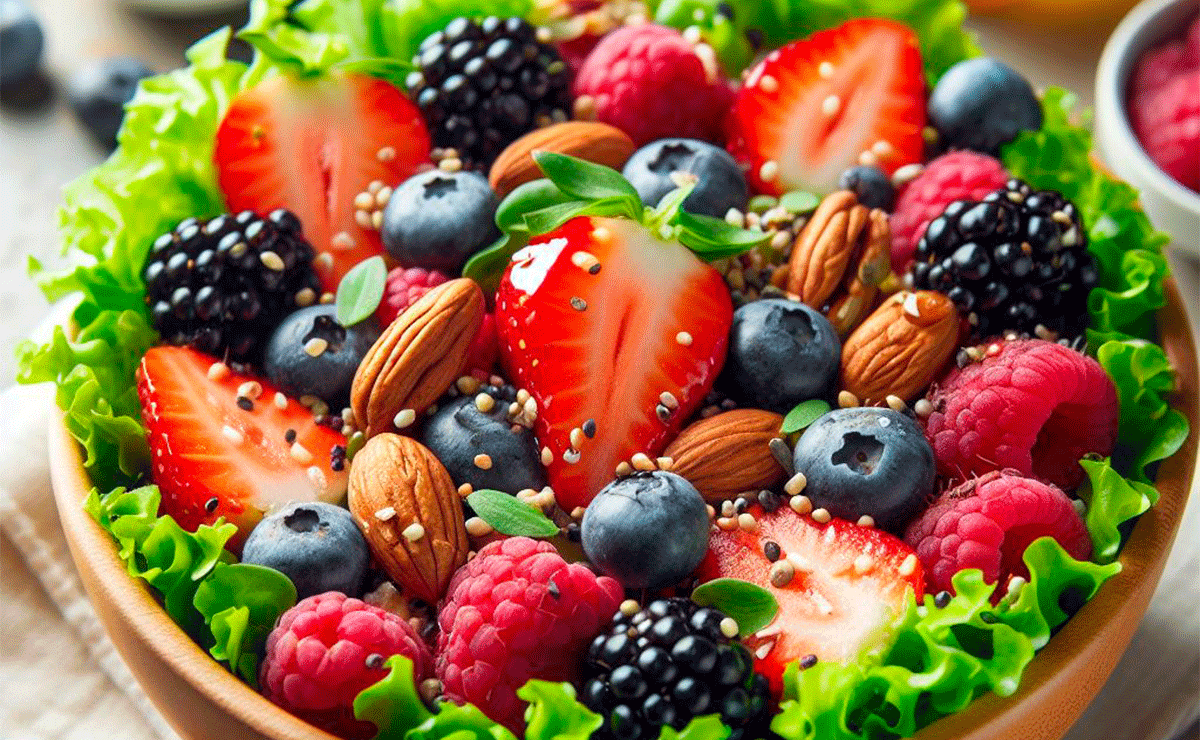 Ensalada de frutos rojos para navidad