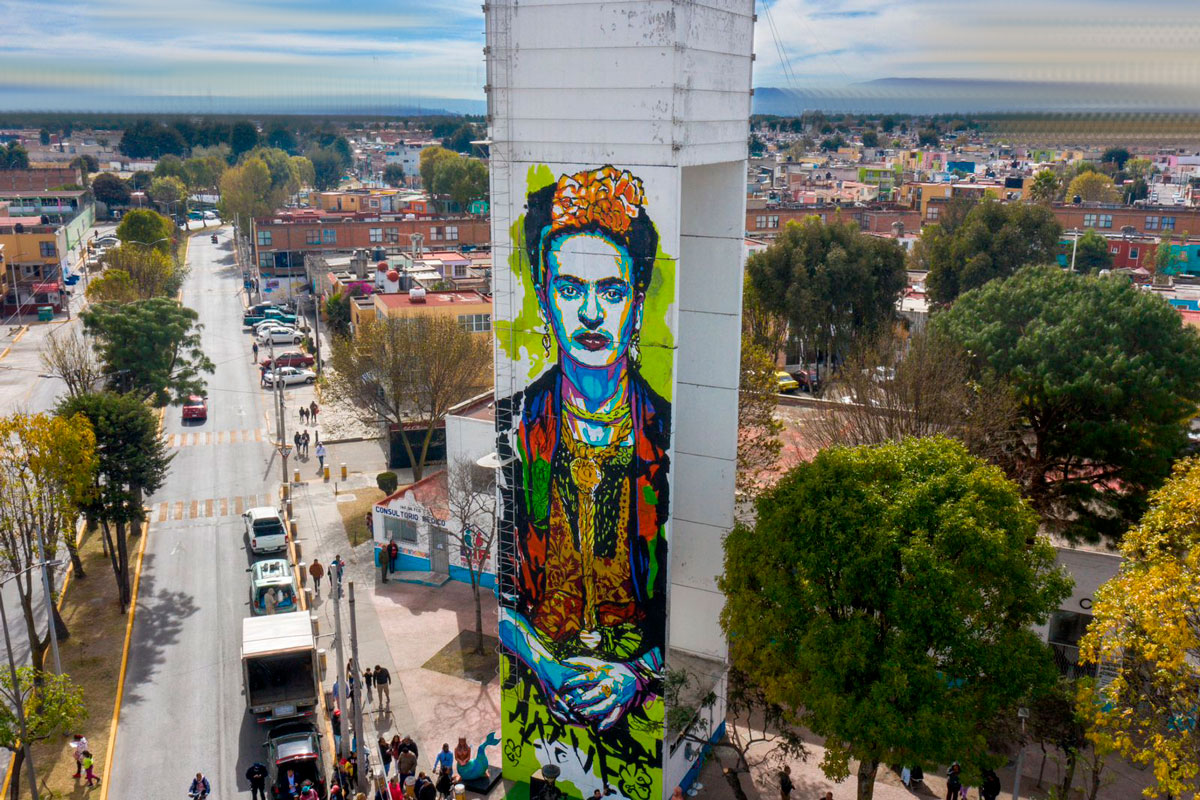 ¡20 murales en todo Metepec! Así­ luce el primero con gigantesca Frida Kahlo