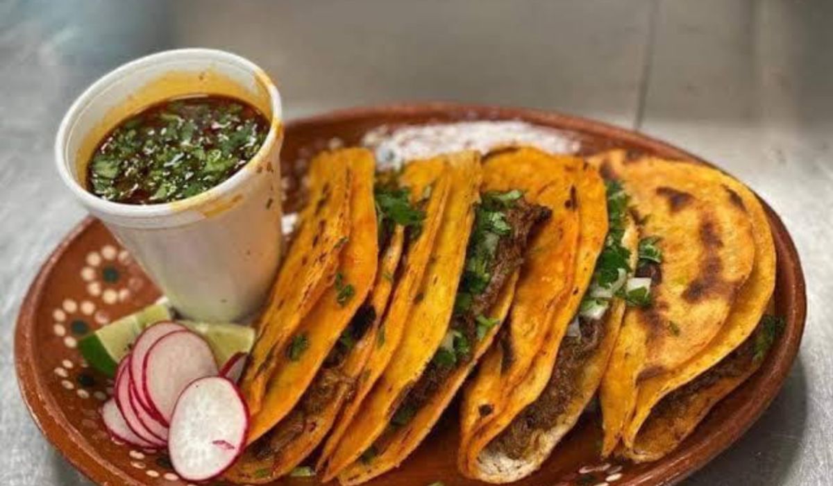 ¿Dónde comer birria estilo Jalisco en Toluca?