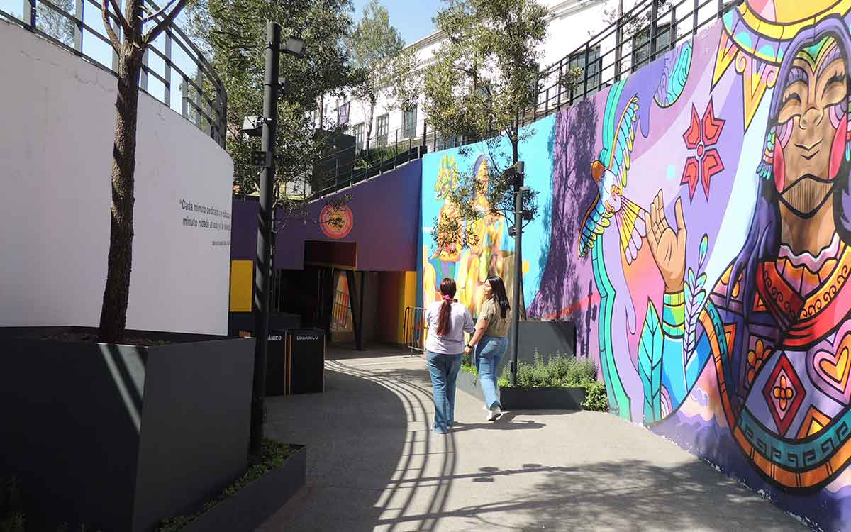Conoce la galería de arte en la Plaza González Arratia de Tolucae