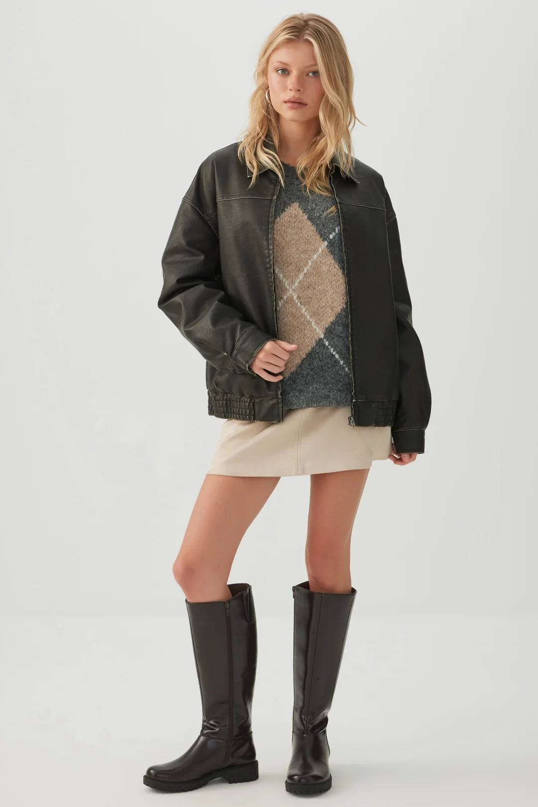 Chaqueta holgada de piel sintética lavada - Ardene